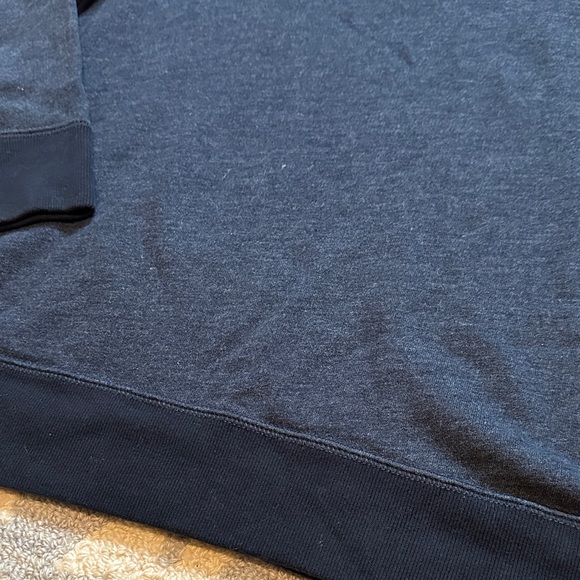 Abercrombie & Fitch Men's Dark Blue Crewneck Sweater - Picture 7 of 7